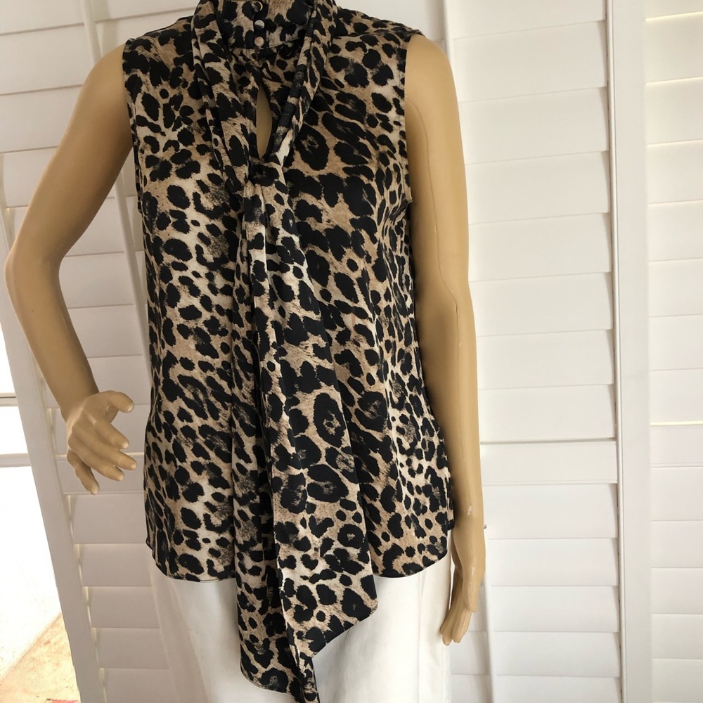 Vince Camuto Sleeveless Leopard Tie-Neck Top - Black & Tan